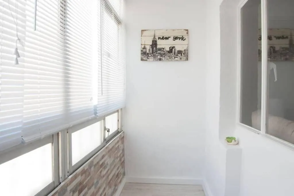 City Center Big Apartment-Family & Friends-5 Beds Malaga