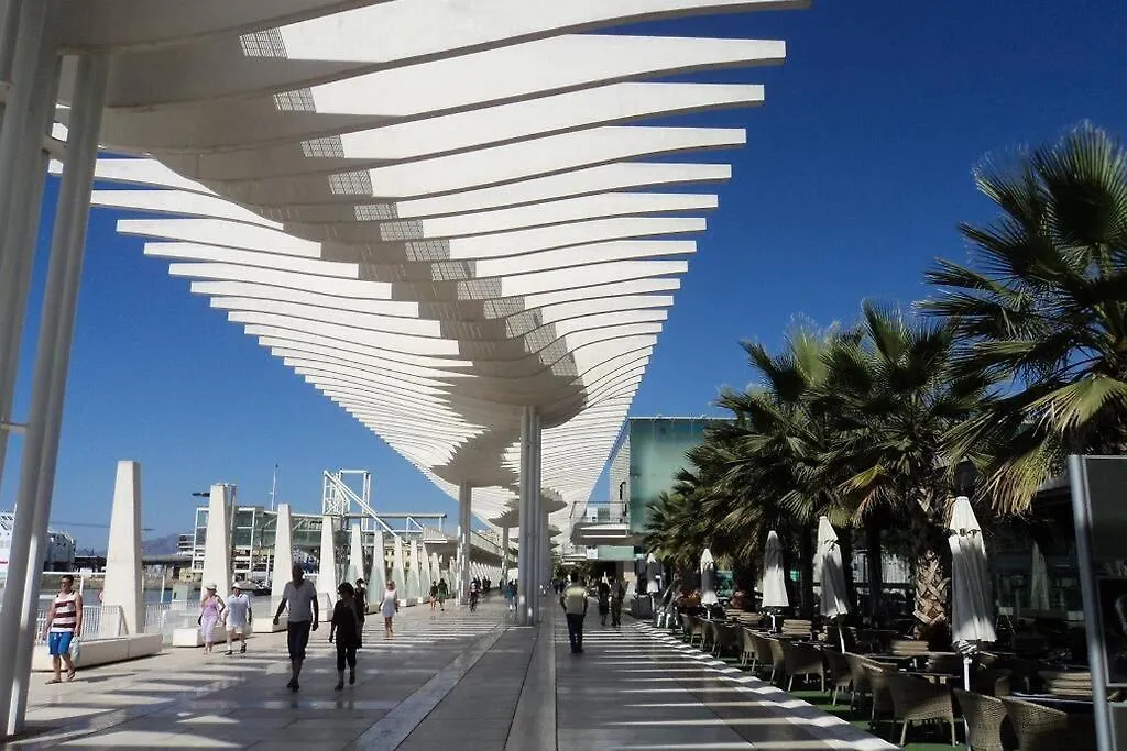Apartment City Center Big Apartment-Family & Friends-5 Beds Malaga
