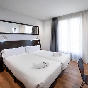 https://petit-palace-arana-bilbao.sansebastianhotels.net